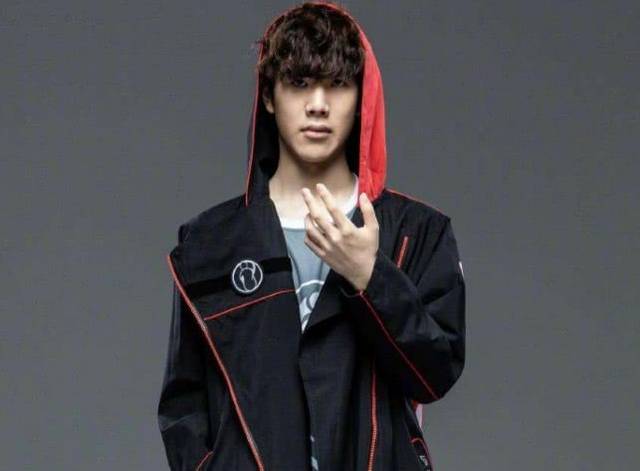 弱侧合拢的 弱侧合拢的